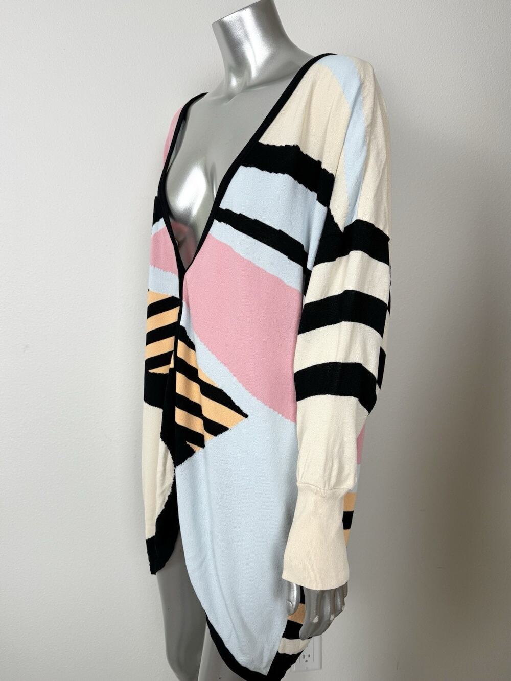 Aldo Martins Cardigan Women’s 8 M Relaxed Fit Artist Designed Gallery Oversized